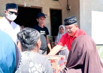 Erwin Sahid Turun Tangan Bantu Korban Banjir Palasa