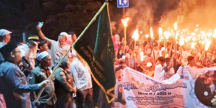 Pj Bupati Lepas Pawai Obor Sambut Bulan Ramadan