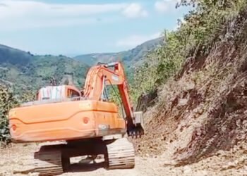 Erwin Burase Tepati Janji Kampanye: Akses Jalan Daerah Terpencil Mulai Terbuka