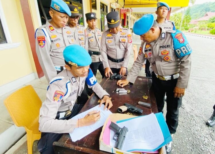 Propam Polres Parigi Moutong Perkuat Pengawasan Internal Lewat Pemeriksaan Senpi