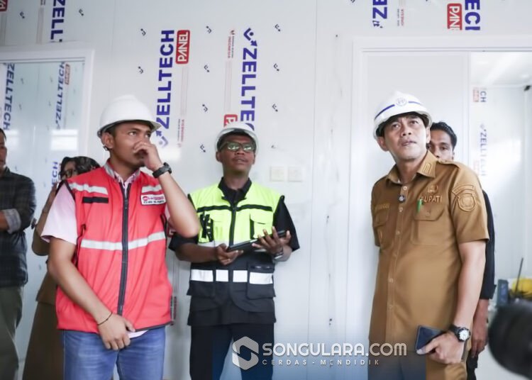 Bupati Erwin Burase Tinjau Pembangunan Dapur MBG di Kecamatan Sausu