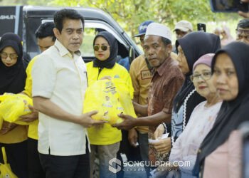 Golkar Parigi Moutong Bagikan Sembako, Erwin Burase : Kedepan akan Ditingkatkan