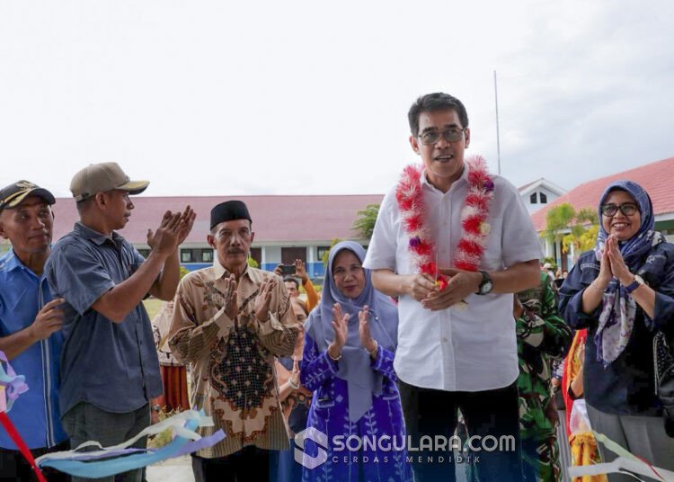 Dukung Kualitas Pembelajaran, Bupati Erwin Burase Resmikan Sekolah yang Direvitalisasi