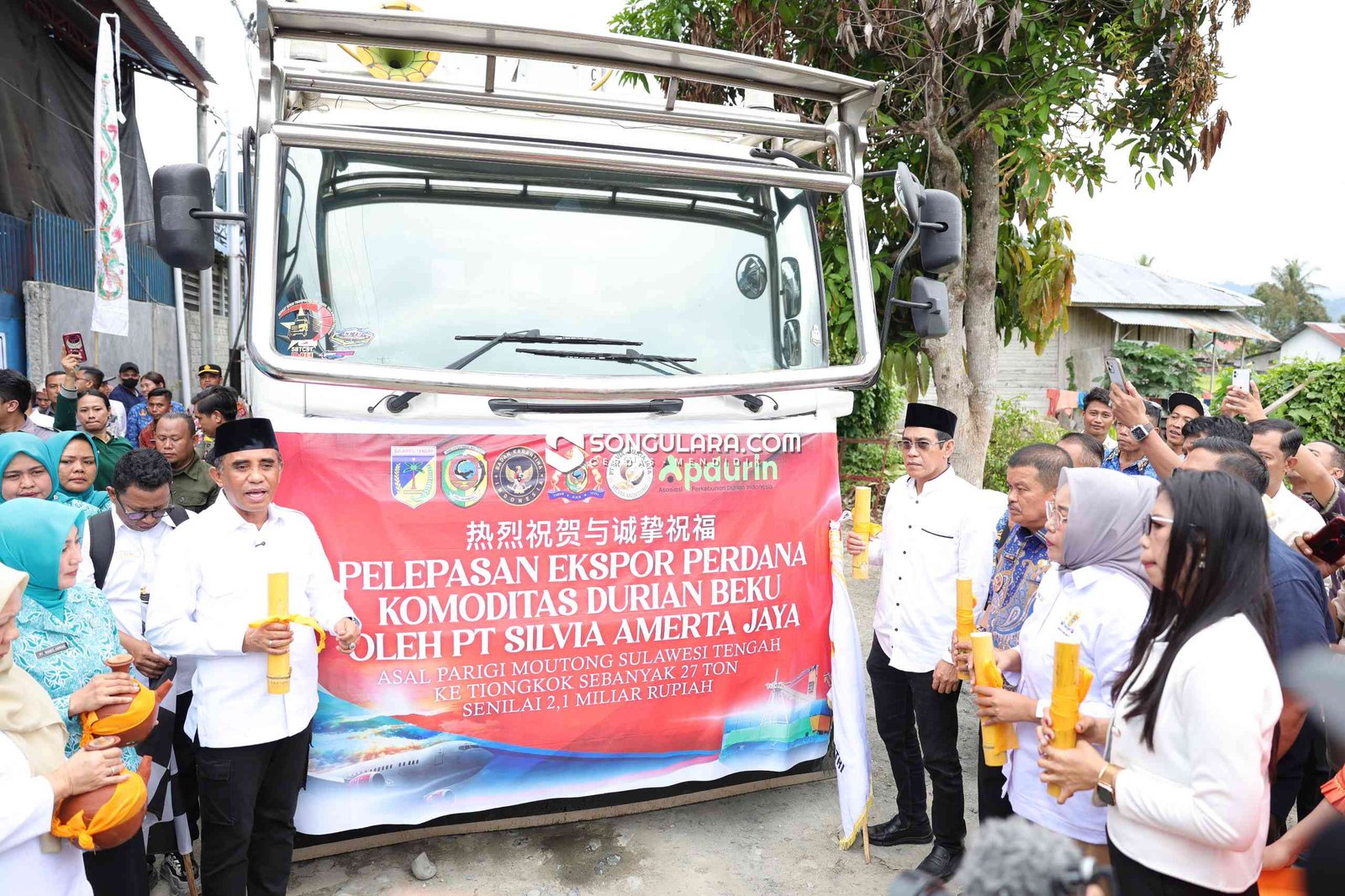 Parigi Moutong Ekspor Perdana 27 Ton Durian Beku ke Tiongkok