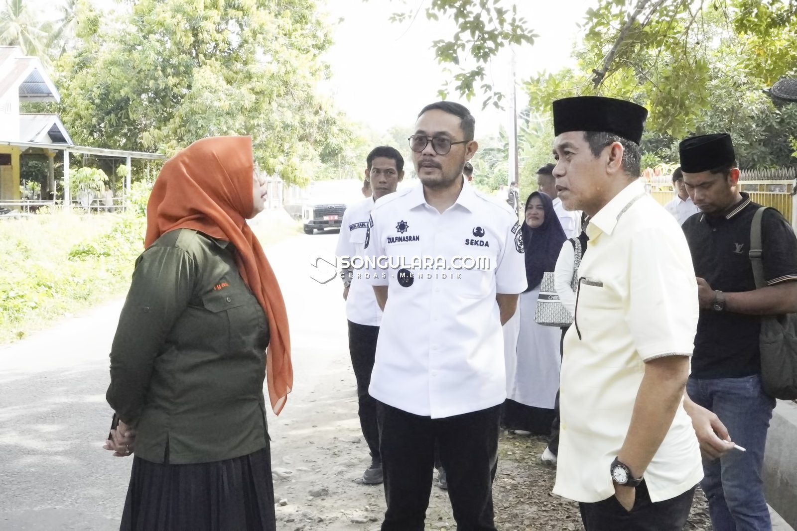 Bupati Parigi Moutong Tinjau Pemeliharaan Pohon Pelindung, Minta DLH Segera Lakukan Penataan