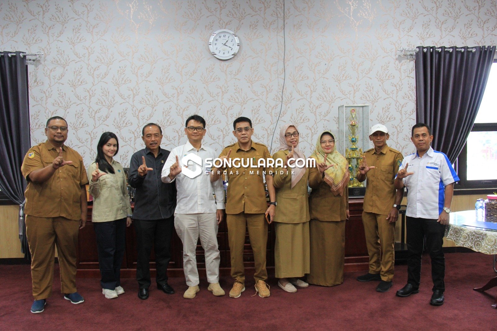 Pemkab Parigi Moutong dan KLH Bersinergi Benahi Pengelolaan Sampah