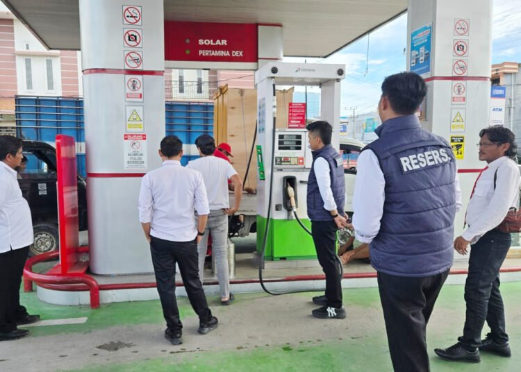 Polres Parigi Moutong Sidak SPBU, Pastikan Distribusi Solar Subsidi Tepat Sasaran