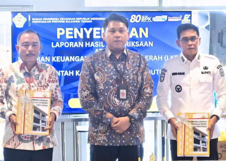 Bupati Erwin Burase Antar Parigi Moutong Bangkit dari WDP Jadi WTP