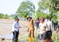 Gerak Cepat Bupati Erwin Burase Tangani Infrastruktur dan Akses Warga Pasca Banjir