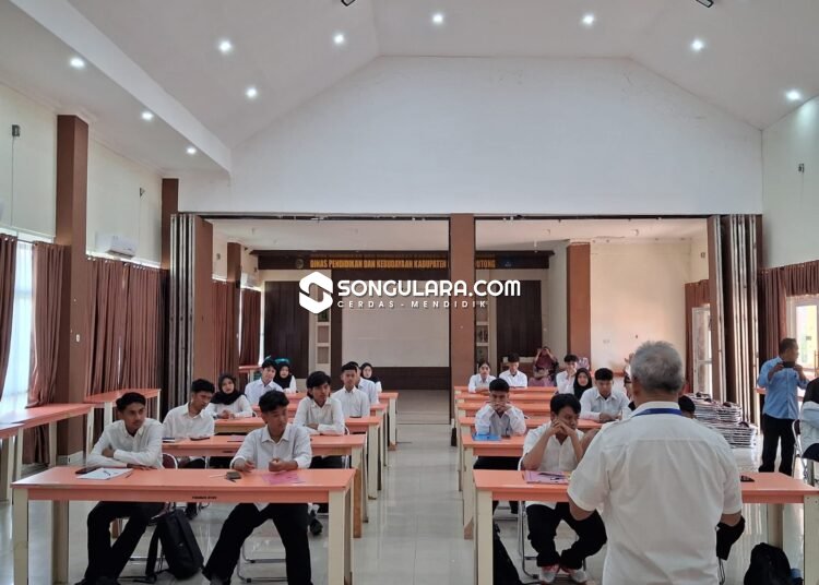 Dinsos Parigi Moutong Gelar Ujian Tertulis Calon Mahasiswa Baru Poltekesos Bandung Jalur Kerja Sama