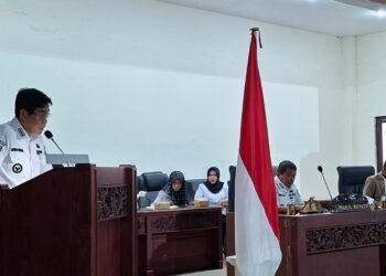 Jawab Pandangan Fraksi DPRD, Bupati Erwin Fokus Benahi Pengelolaan APBD