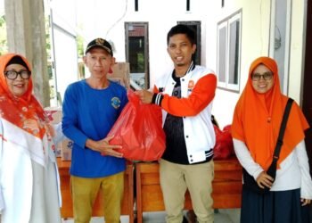 Banjir Avulua, PKS Parigi Moutong Salurkan Bantuan dan Data Kebutuhan Warga