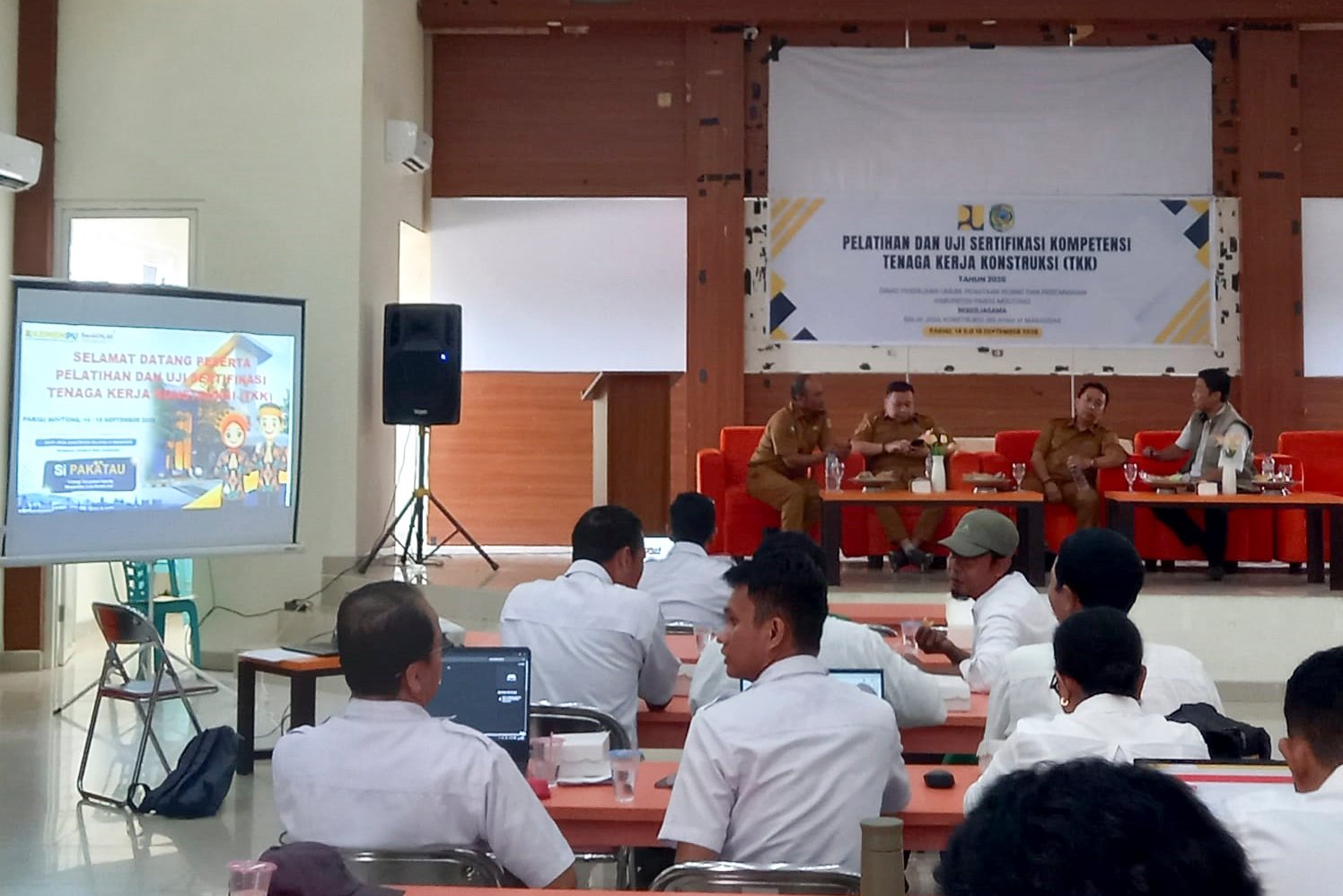Tenaga Kerja Konstruksi Dituntut Kompeten, PUPRP Parigi Moutong Gelar Pelatihan dan Uji Sertifikasi