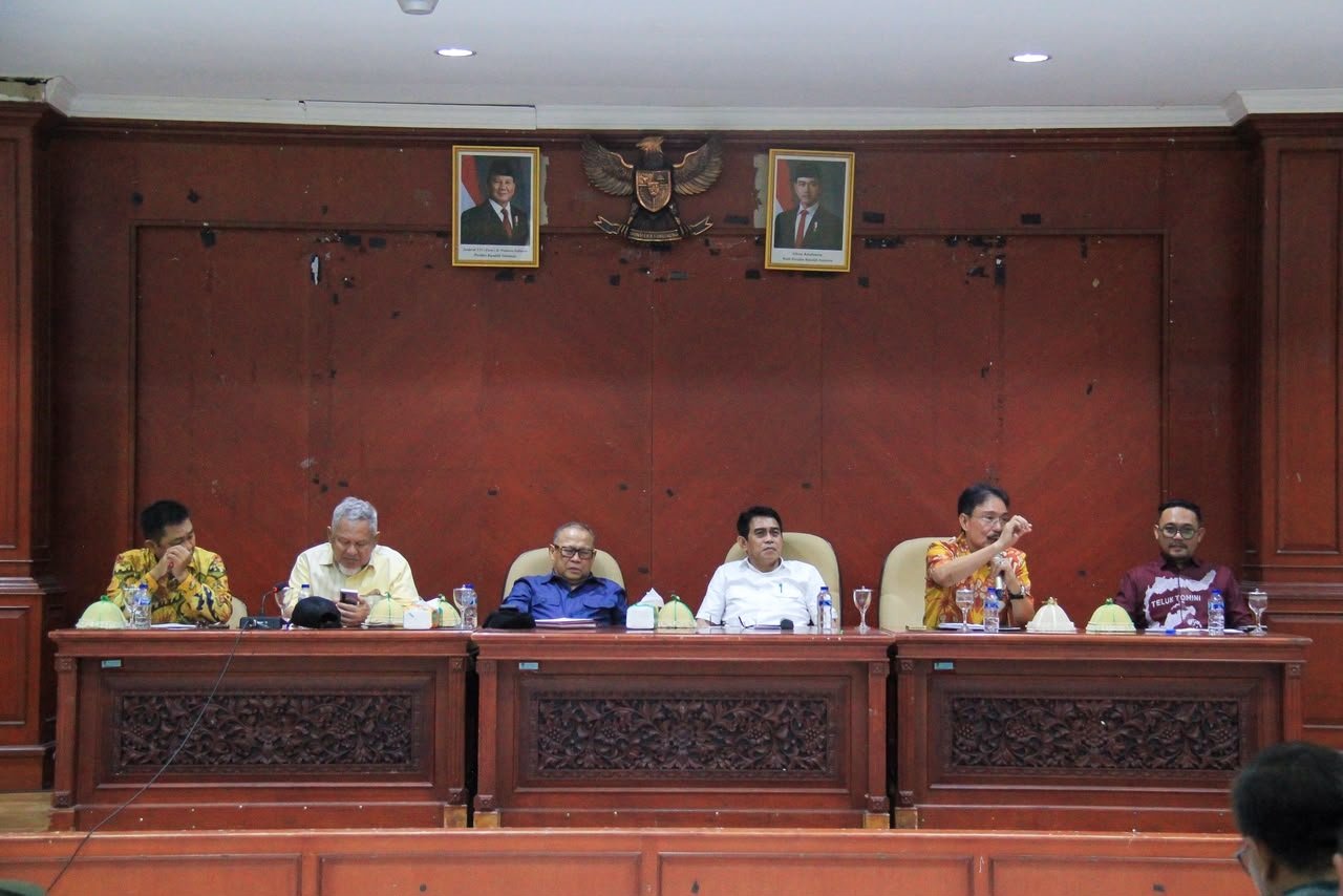 Bupati Erwin Burase Minta DPRD Sulteng Kawal DBH Rp22,6 Miliar dan Perbaikan Infrastruktur
